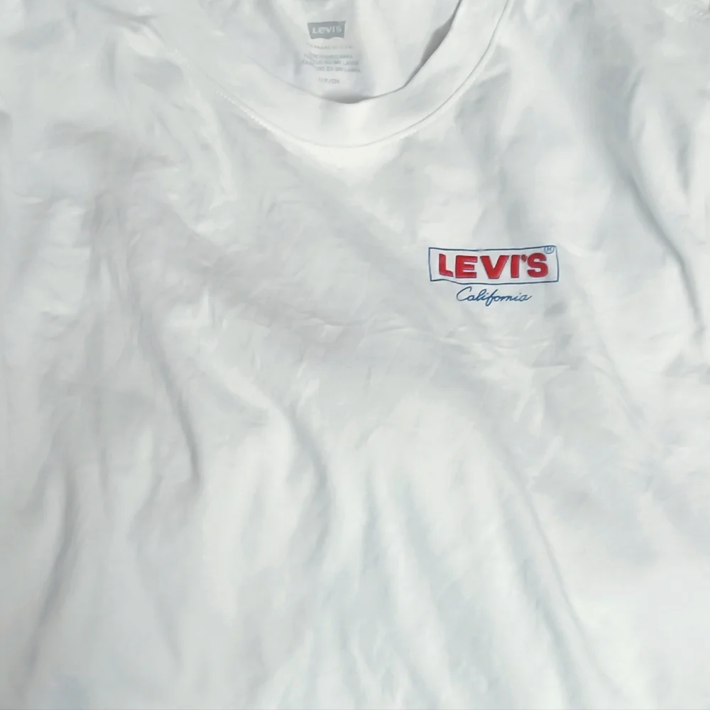 Levi's graphic surf tee - Picture 2 of 4